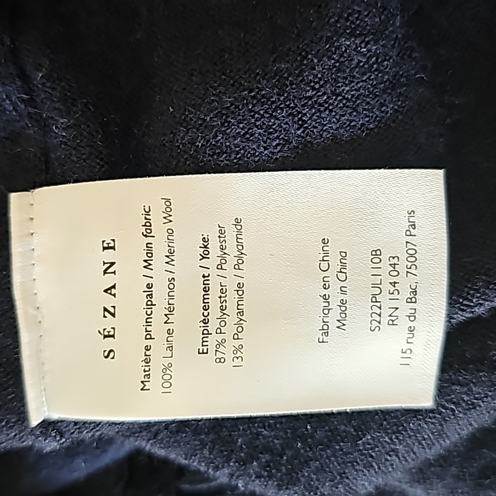 Sweater - Picture 6 of 6